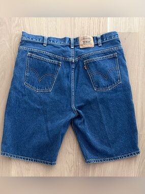 Vintage Y2K Levi Orange Tab Relaxed Fit Jean Shorts Jorts